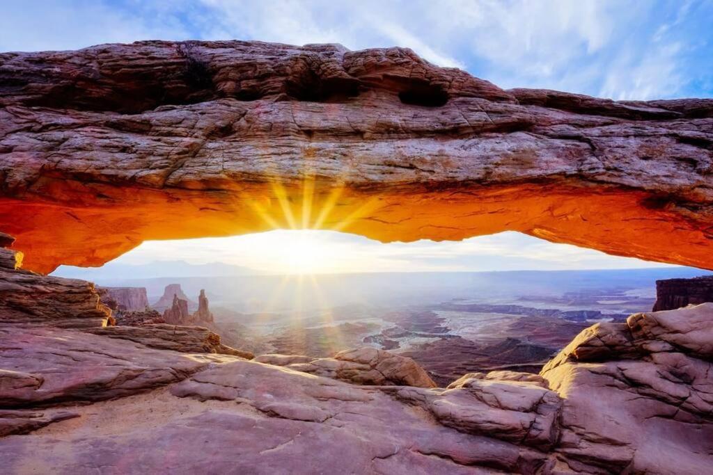 Luxury Downtown Rental - La Dolce Vita Villa #3 Moab Luaran gambar